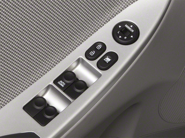 2012 Hyundai Accent SE