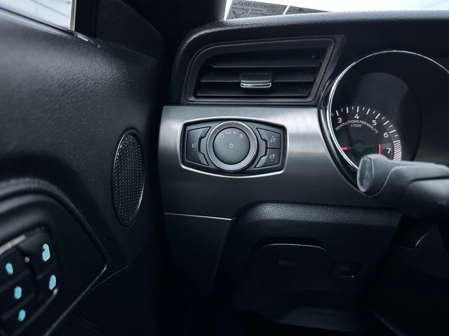 2015 Ford Mustang EcoBoost Premium