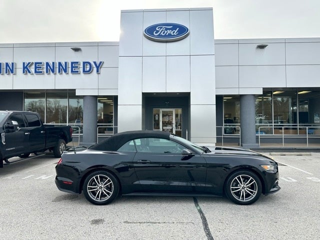 2016 Ford Mustang EcoBoost Premium