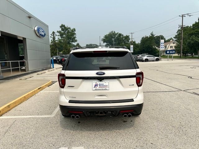 2018 Ford Explorer Sport