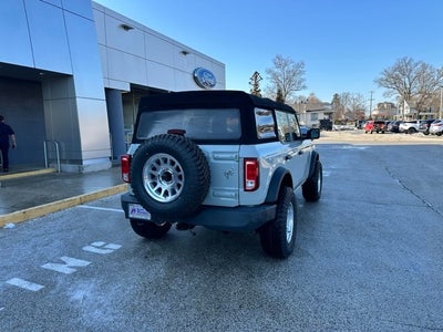 2022 Ford Bronco Base
