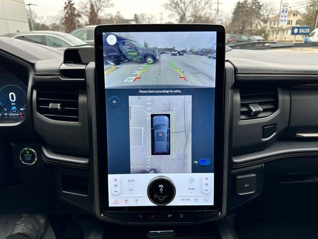 2022 Ford Expedition Max Platinum