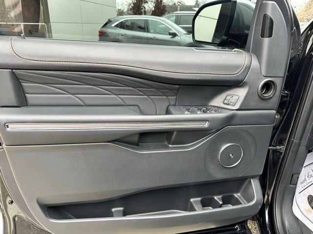 2022 Ford Expedition Max Platinum