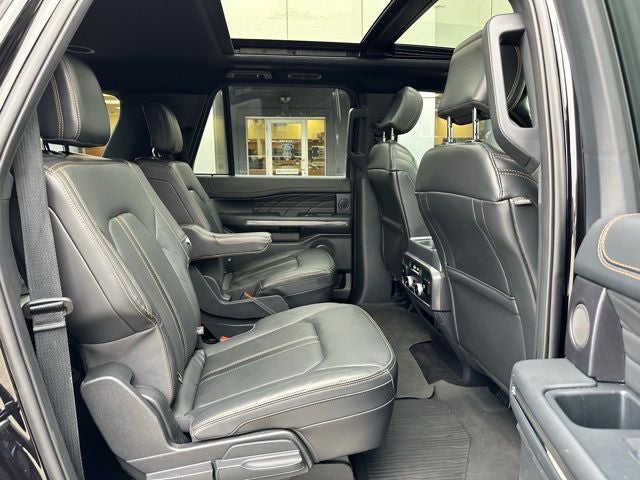 2022 Ford Expedition Max Platinum