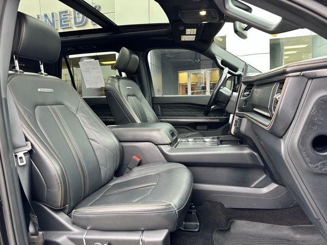 2022 Ford Expedition Max Platinum