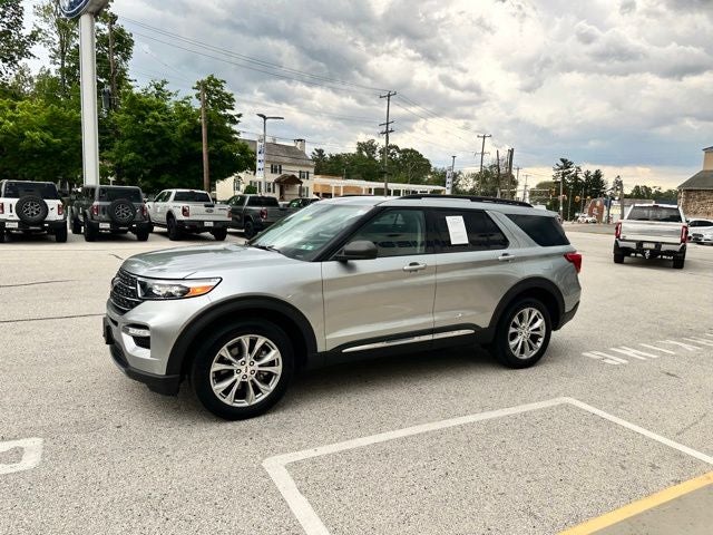 2024 Ford Explorer XLT