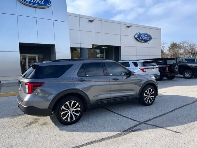 2022 Ford Explorer ST-Line
