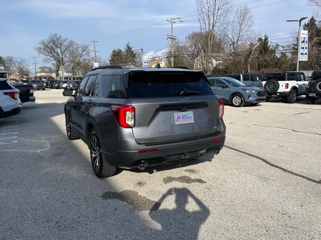 2022 Ford Explorer ST-Line