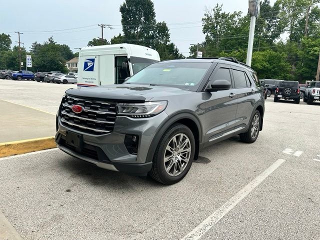 2025 Ford Explorer Active