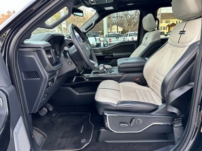 2023 Ford F-150 Lightning Platinum