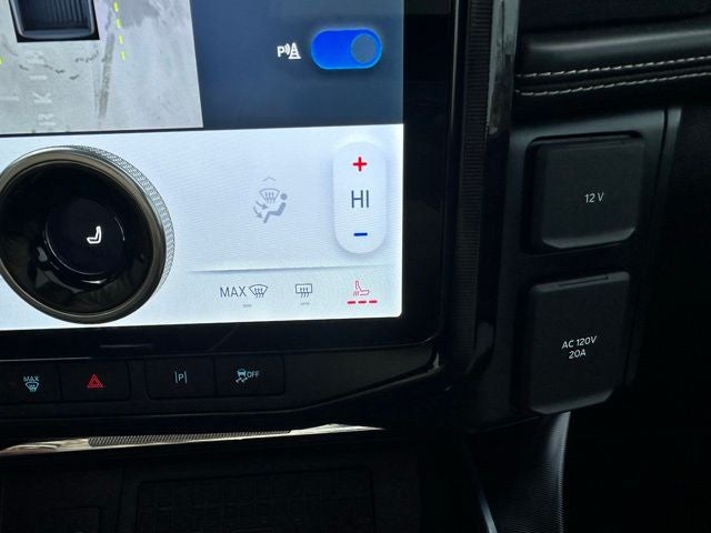 2023 Ford F-150 Lightning Platinum