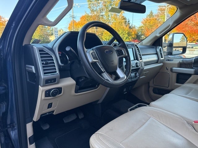 2017 Ford Super Duty F-250 SRW Lariat