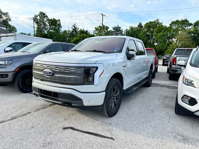 2023 Ford F-150 Lightning LARIAT
