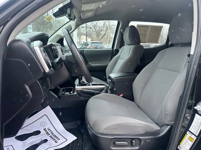 2022 Toyota Tacoma 4WD SR