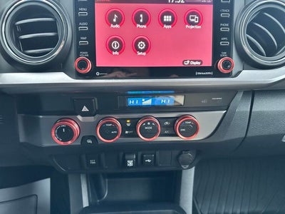 2022 Toyota Tacoma 4WD SR