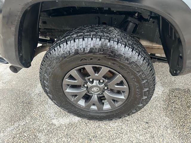 2022 Toyota Tacoma 4WD SR