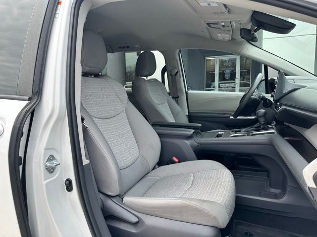 2021 Toyota Sienna LE