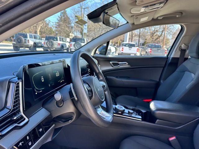 2023 Kia Sportage Hybrid LX