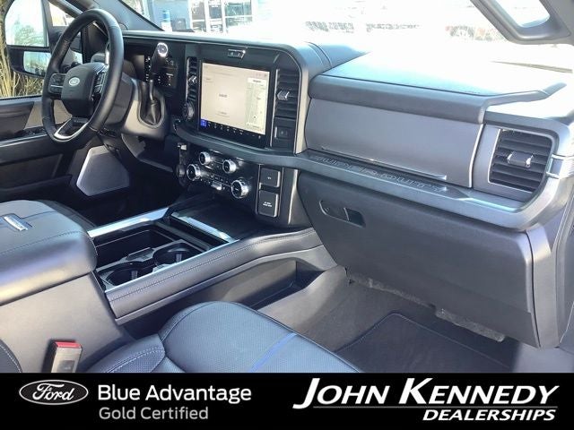 2025 Ford F-450SD Platinum DRW