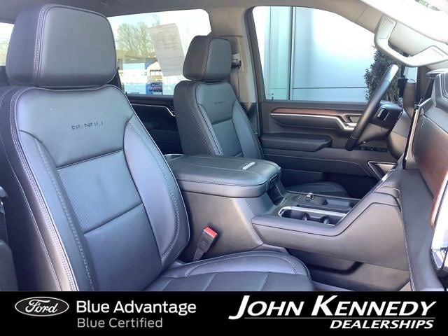 2025 GMC Sierra 2500HD Denali