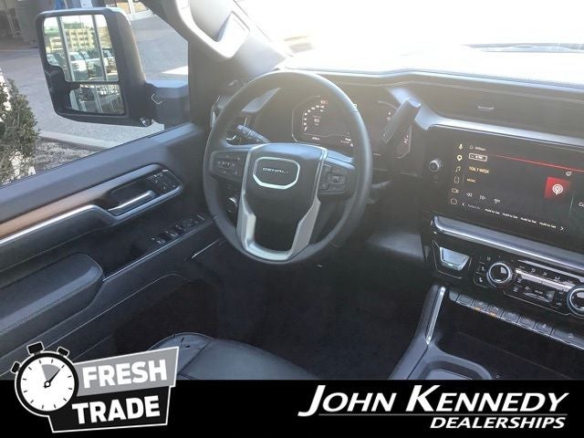 2025 GMC Sierra 2500HD Denali