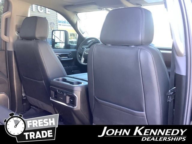 2025 GMC Sierra 2500HD Denali