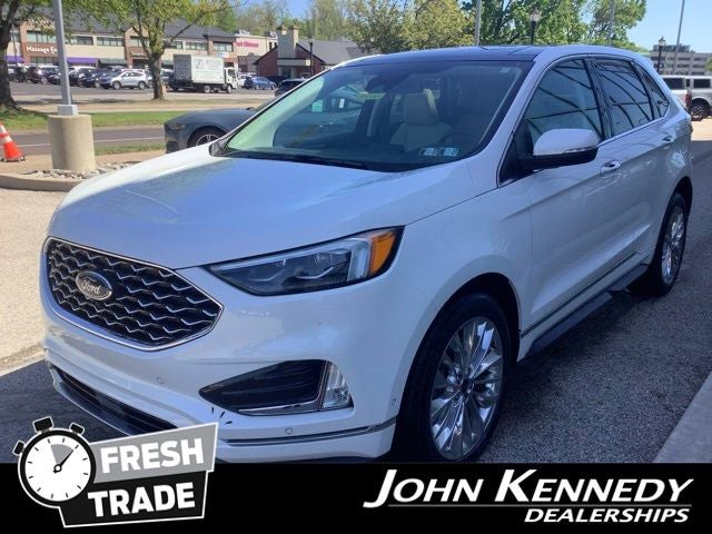 2022 Ford Edge Titanium