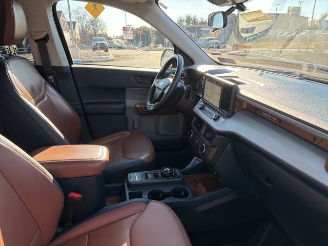 2023 Ford Maverick Lariat