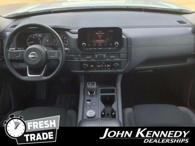 2023 Nissan Pathfinder S