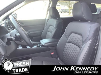 2023 Nissan Pathfinder S