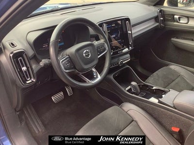 2021 Volvo XC40 Recharge Pure Electric P8