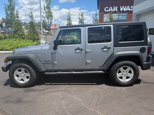 2017 Jeep Wrangler Unlimited Sport