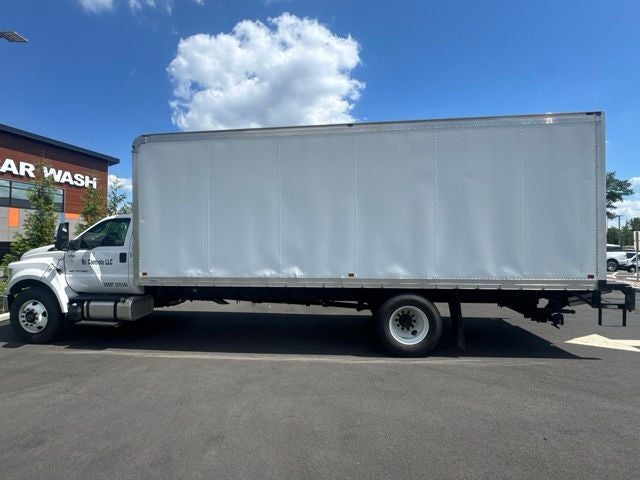 2021 Ford F-650SD Base
