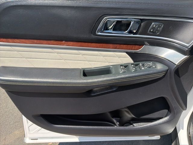 2019 Ford Explorer Platinum