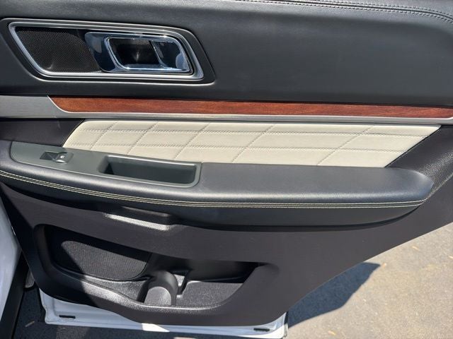 2019 Ford Explorer Platinum