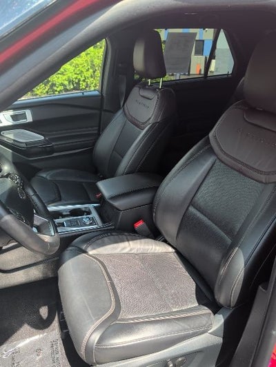 2023 Ford Explorer Platinum