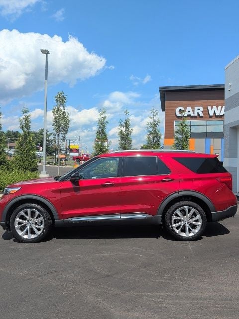 2023 Ford Explorer Platinum