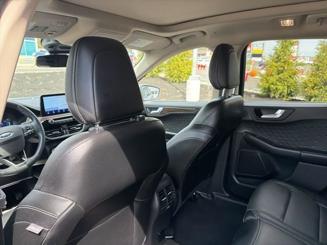 2020 Ford Escape Hybrid Titanium