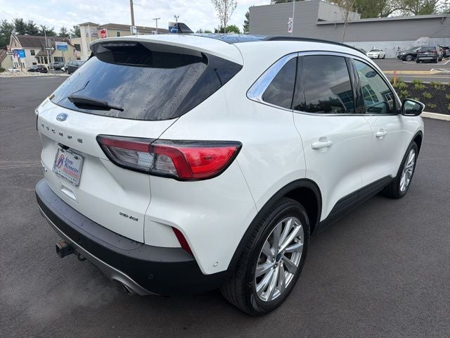 2022 Ford Escape Titanium