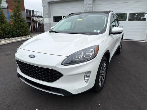 2022 Ford Escape Titanium