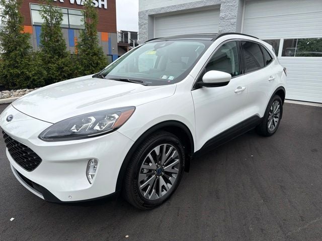 2022 Ford Escape Titanium