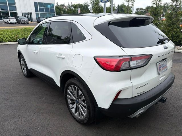 2022 Ford Escape Titanium