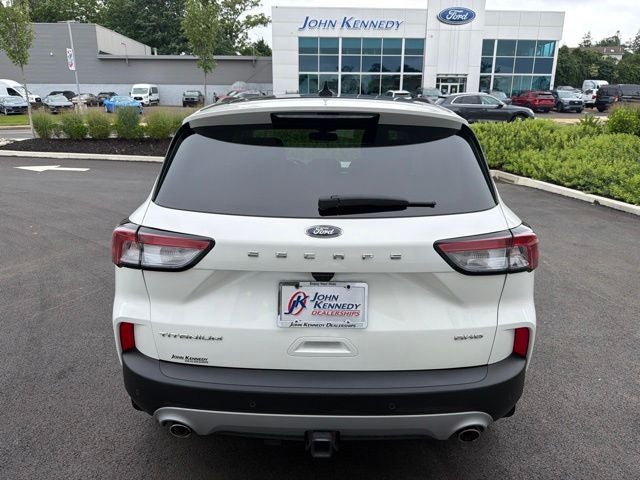 2022 Ford Escape Titanium