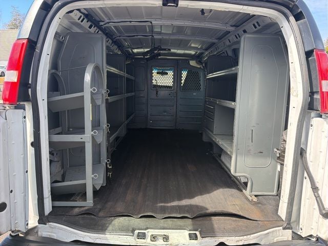 2018 Chevrolet Express 2500 Work Van Cargo