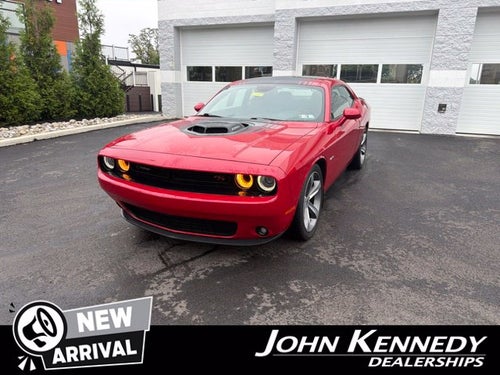 2016 Dodge Challenger R/T Shaker