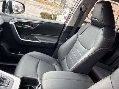 2024 Toyota RAV4 Hybrid XLE Premium