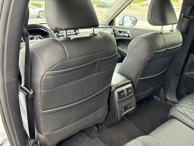 2024 Mitsubishi Outlander SEL