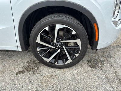 2024 Mitsubishi Outlander SEL