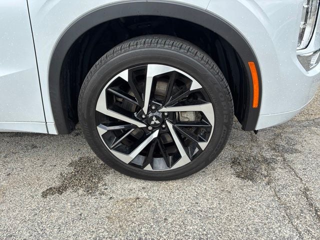 2024 Mitsubishi Outlander SEL