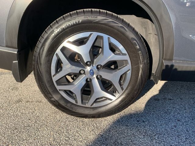 2022 Subaru Forester Premium